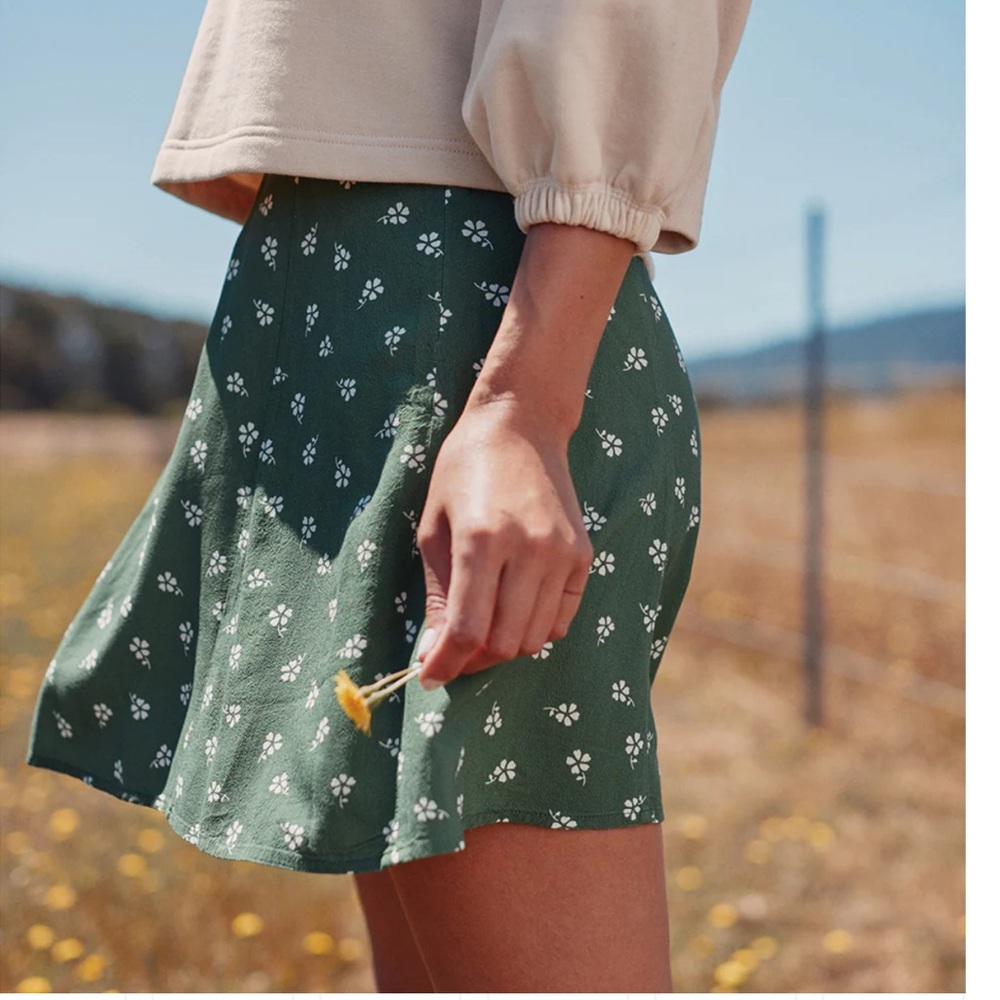 Marine Layer Bonnie Mini Skirt in Green Modern Ditsy
